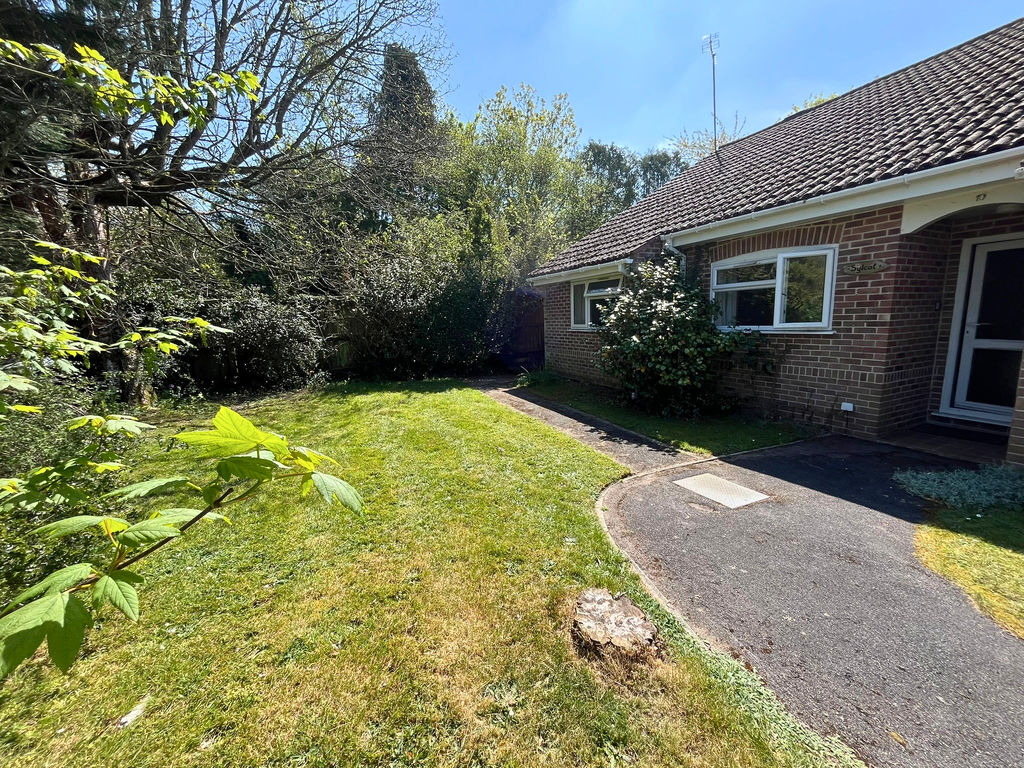 Lipscomb Close Hermitage